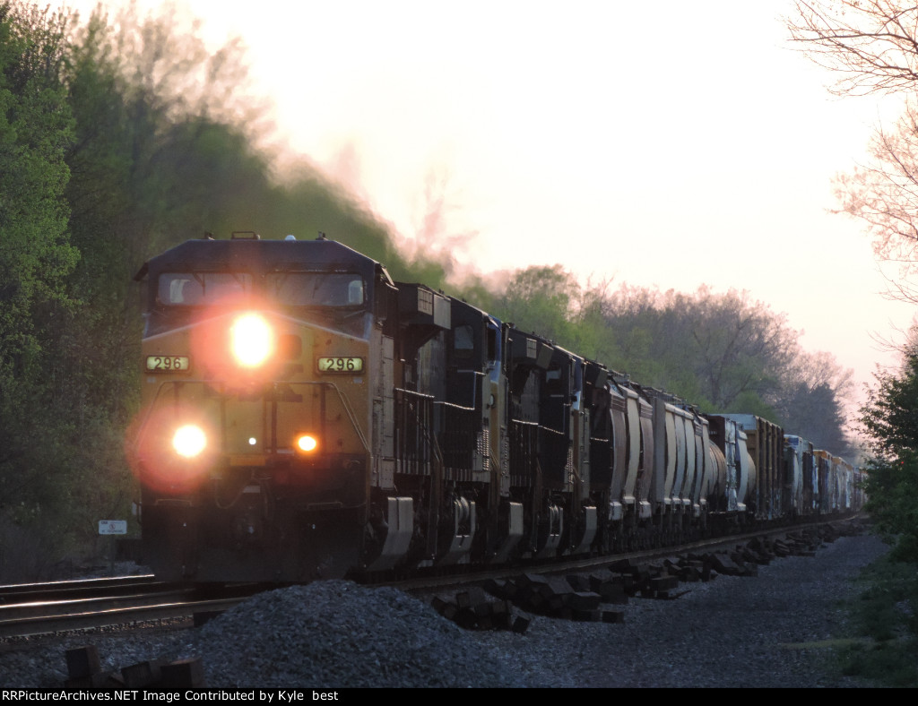 CSX 296 on Q368